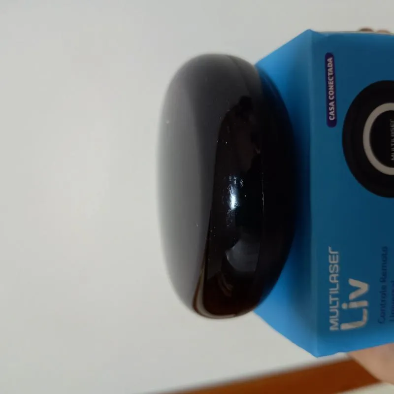 Imagem da campanha Controle Universal Liv (Alexa)