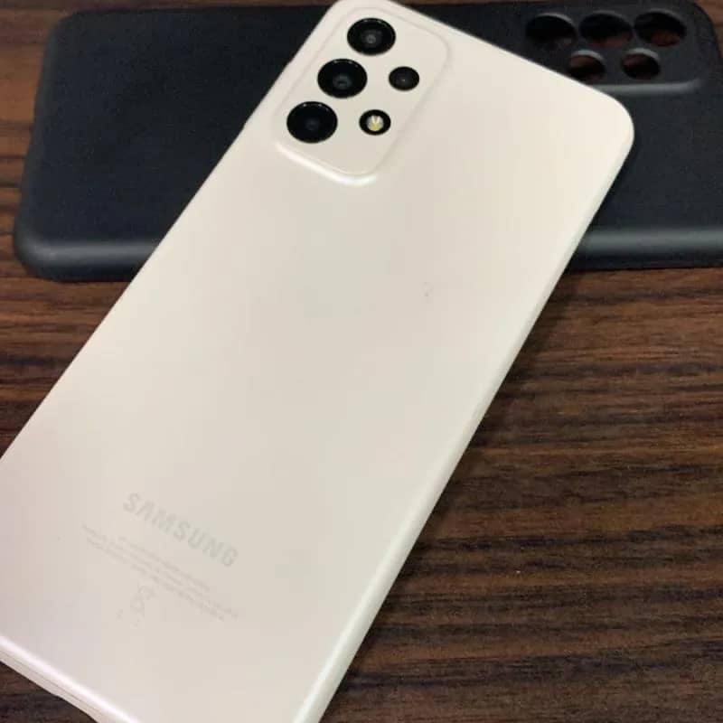 Imagem da campanha Celular A23