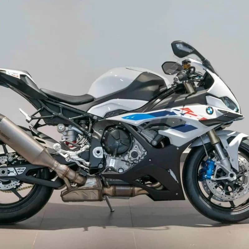 Imagem da campanha S1000RR 2024