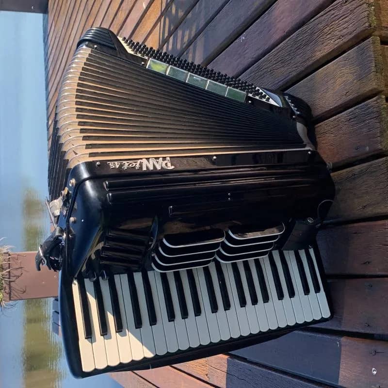 Imagem da campanha ACORDEON ITALIANO