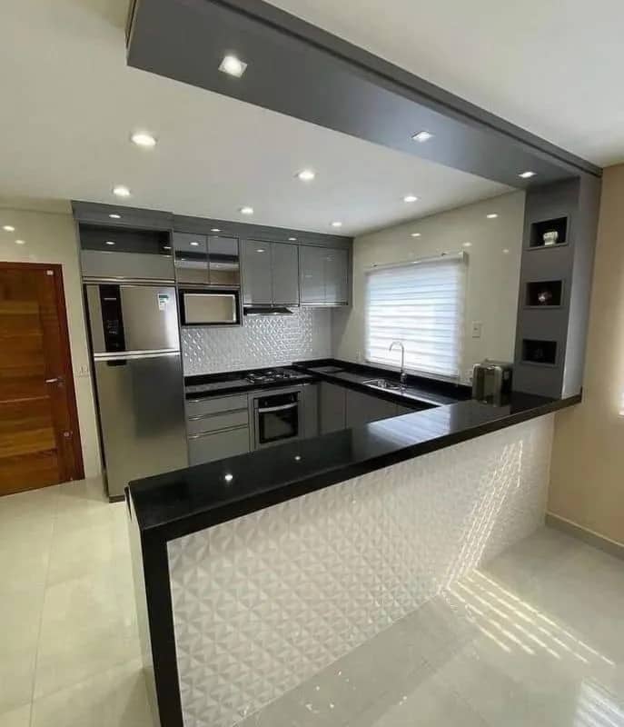 Imagem da campanha Cozinha com móveis planejados e mármore