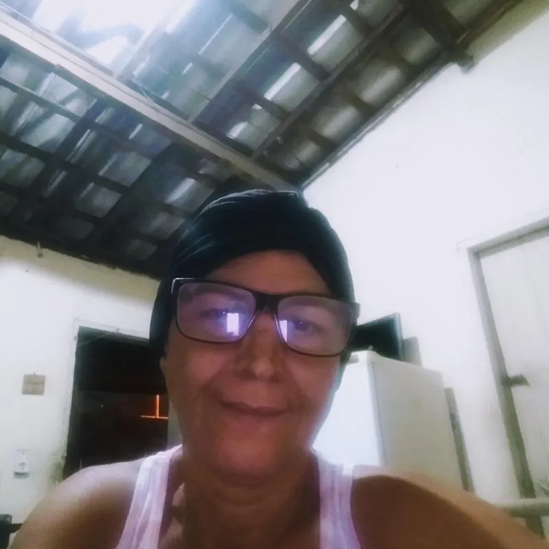 Imagem da campanha Para ajudar eu arumar minha casa estou fazendo tratamento de câncer