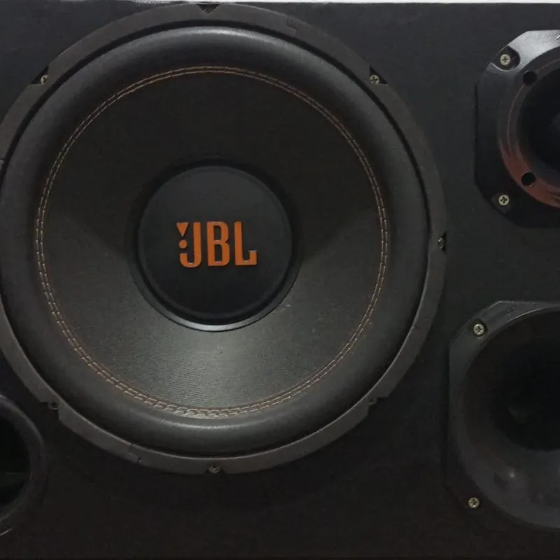Imagem da campanha Som automotivo (JBL) ou MIL REAIS no Pix prêmio principal