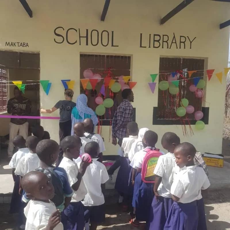 Imagem da campanha Quilômetros que viram livros