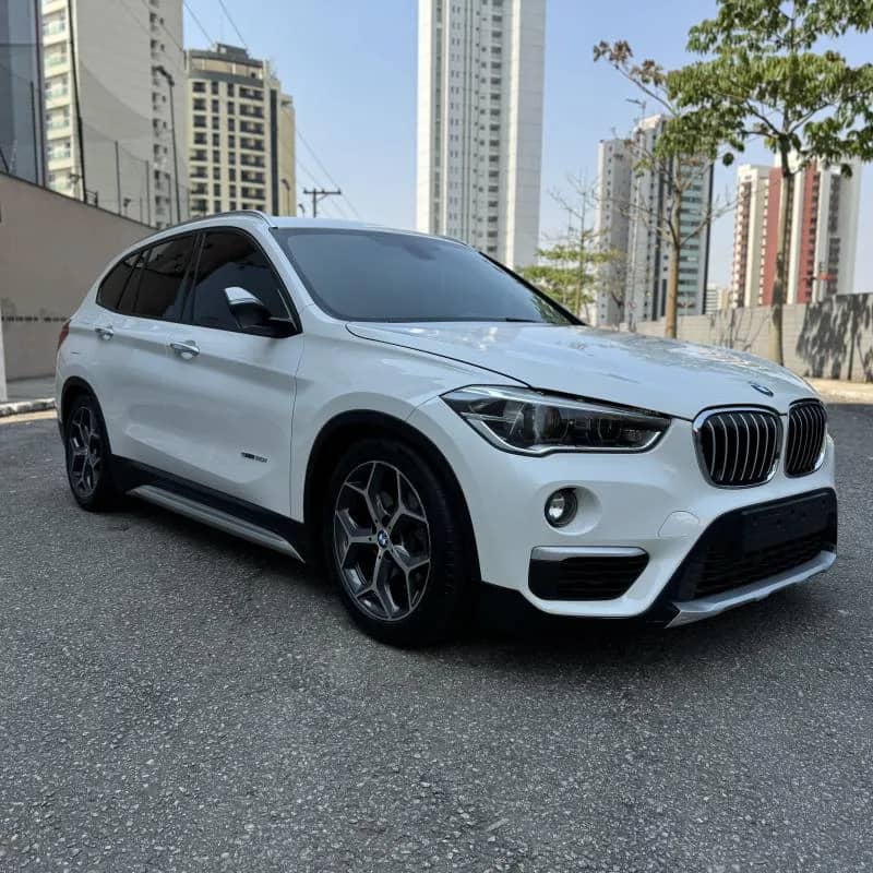 Imagem da campanha Edição 18 - BMW X1