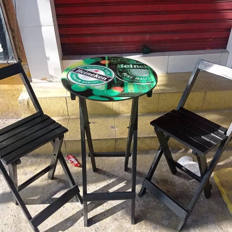 Imagem da campanha Jogo de Mesa bistrô, personalizada em Resina epóxi.