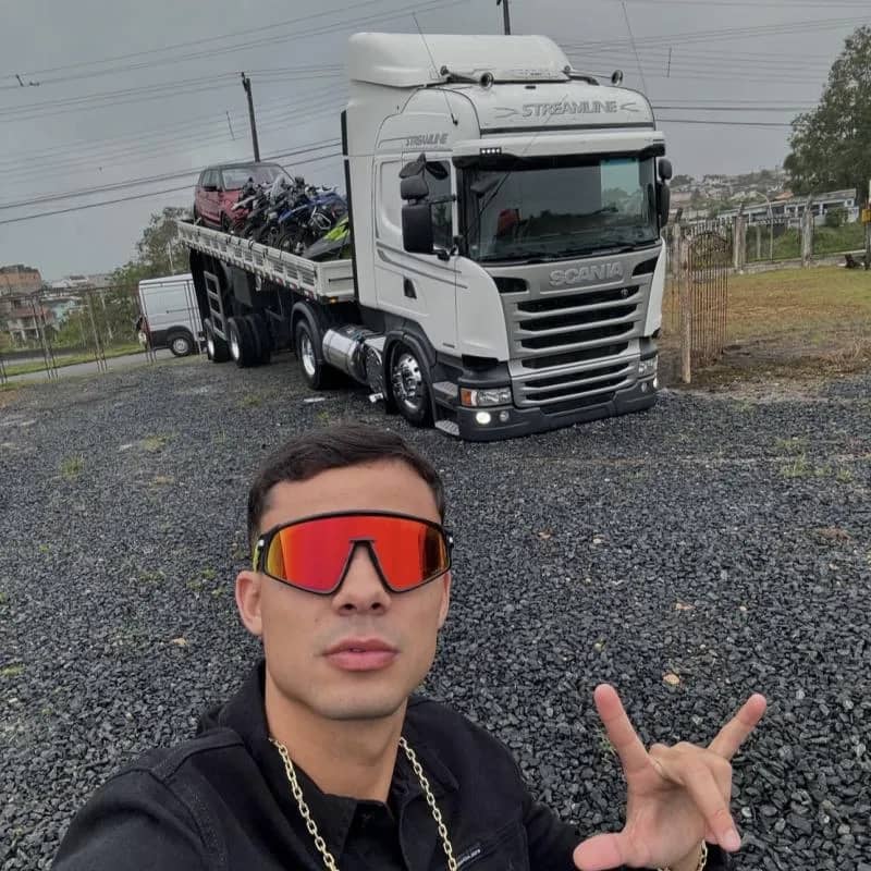 Imagem da campanha KIT MILIONÁRIO 11 JOÃO DO GRAU OU 1M NA CONTA