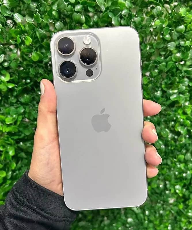 Imagem da campanha IPhone 15 pro ou 8 mil no pix