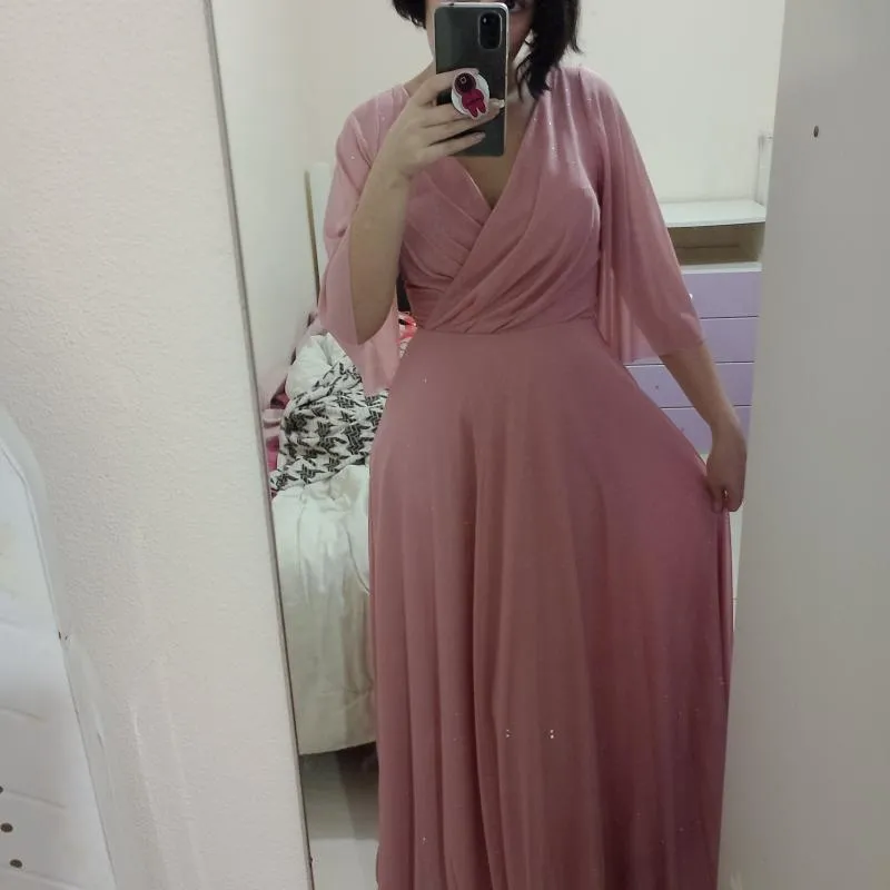 Imagem da campanha Vestido rosê brilhante P Kris Josy Modas