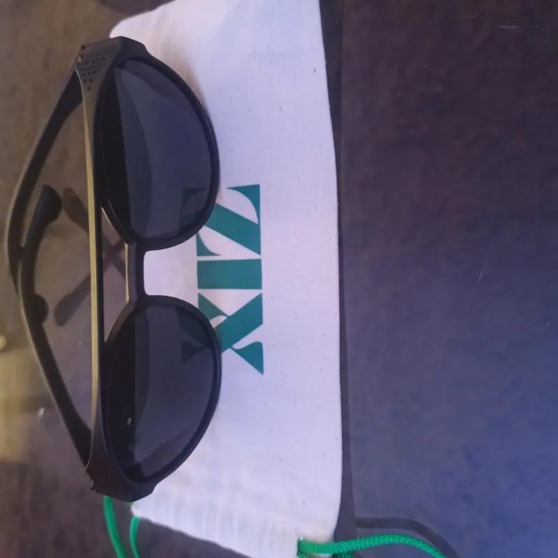 Imagem da campanha Óculos de sol. Alok