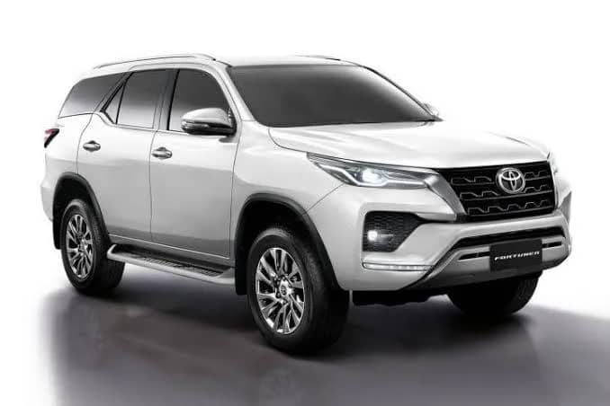 Imagem da campanha TOYOTA SW4 0KM OU R$ 450.000,00 LÍQUIDO