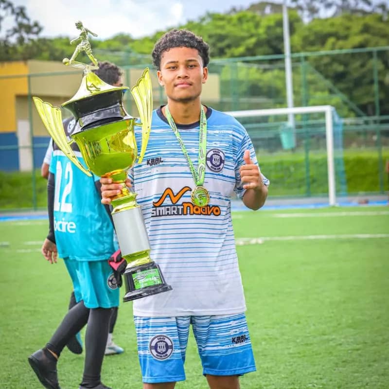 Imagem da campanha Me ajude a viajar!