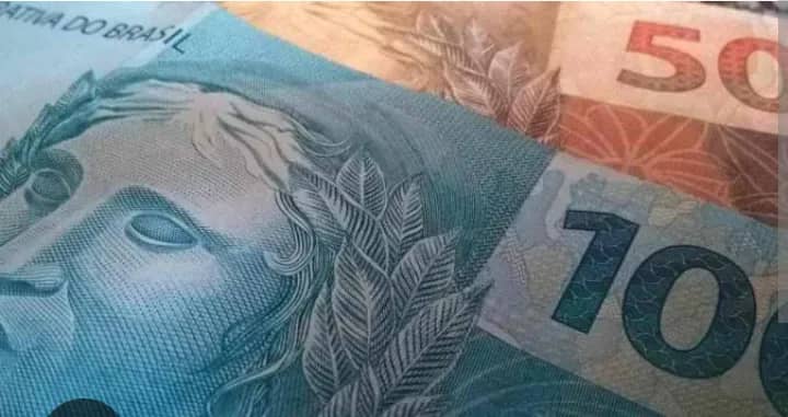 Imagem da campanha 150 reais ,pra ajudar pagar a escola da minha filha