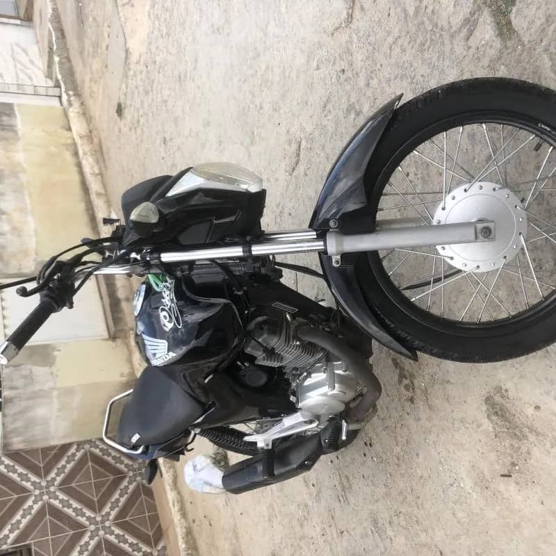 Imagem da campanha Moto 150 start ano 2015