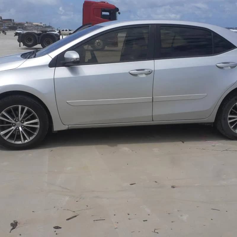 Imagem da campanha Corolla XEI modelo 2015