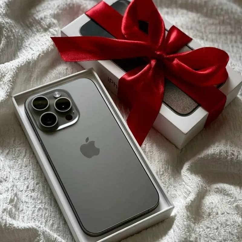 Imagem da campanha iPhone 16 pro max