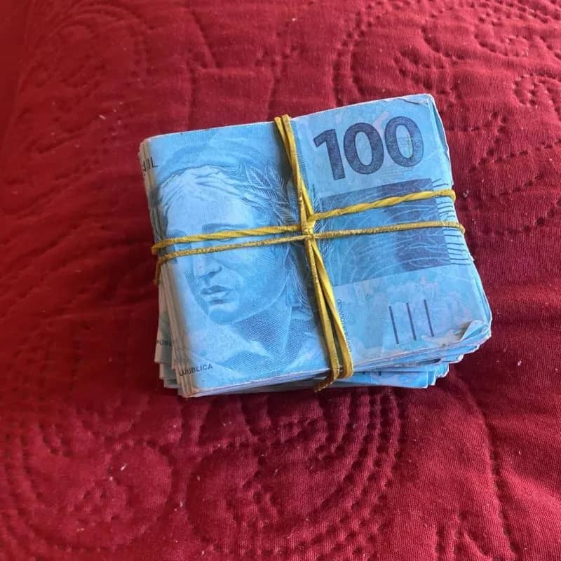 Imagem da campanha 2 mil no pix