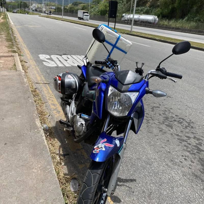 Imagem da campanha 1caixinha ou 100 no pix