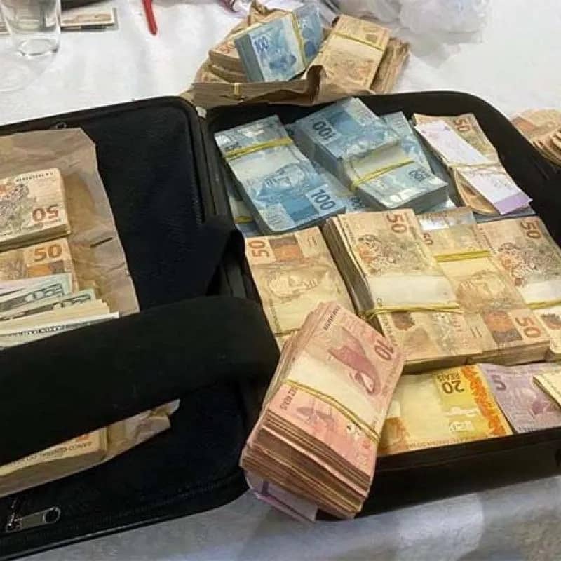 Imagem da campanha Mil 1000rs no pix