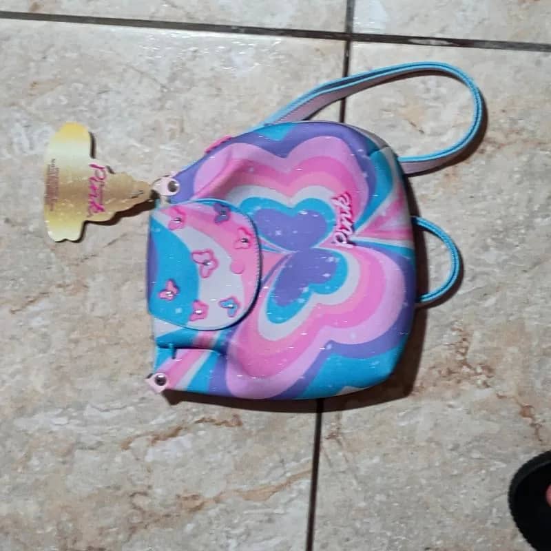 Imagem da campanha 15 anos Lauren