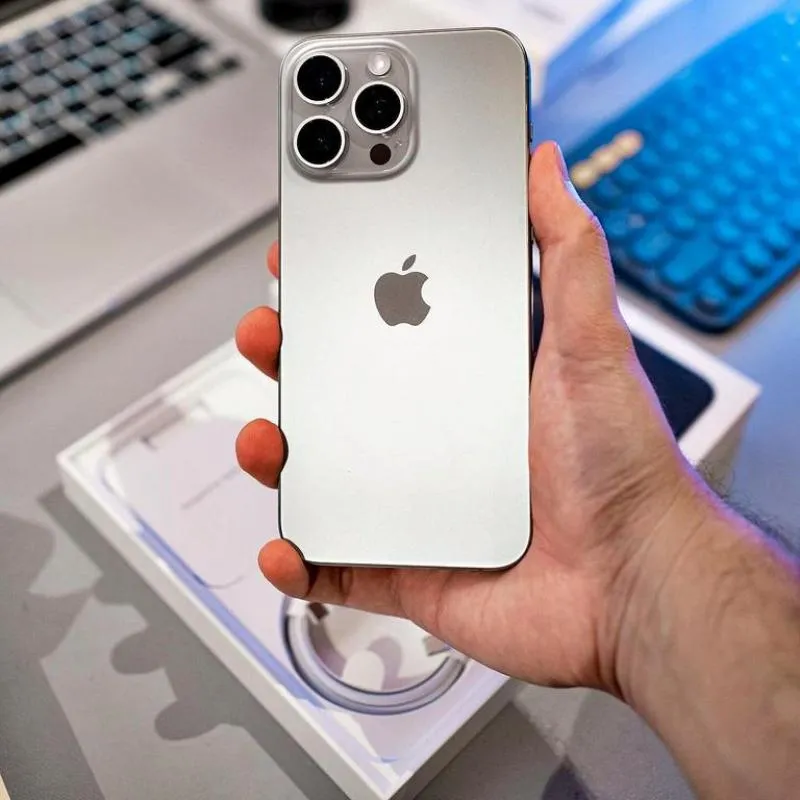 Imagem da campanha Iphone 15 Pro Max  Realize seu sonho com apenas $0,15