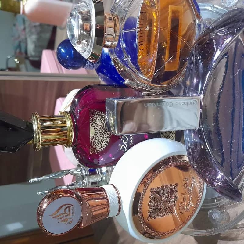 Imagem da campanha Qualquer perfume da foto