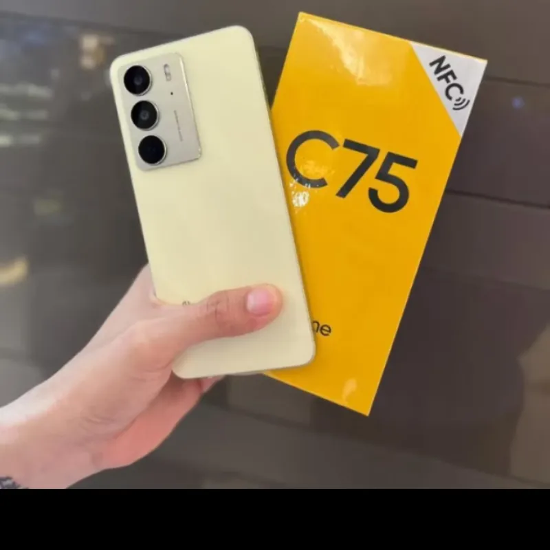 Imagem da campanha UM realme c75 ou 4000 no pix