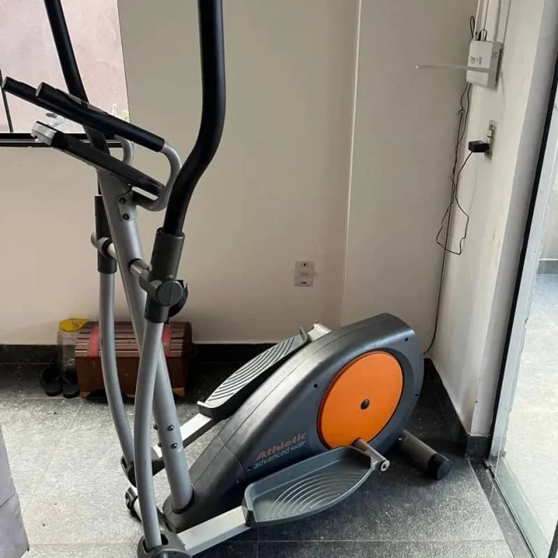 Imagem da campanha Elíptico Athletic Advanced - Ação Social