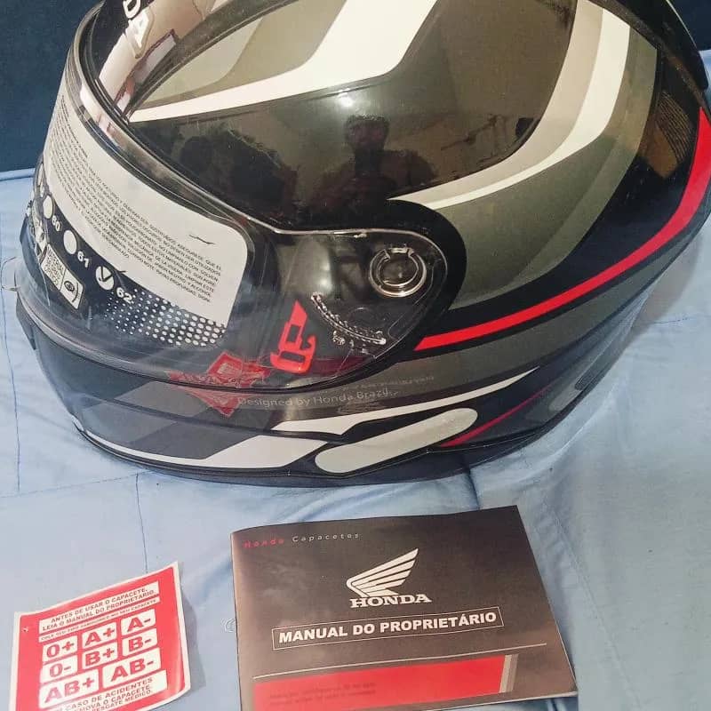 Imagem da campanha Sorteio capacete original Honda e 4 voucher combustível