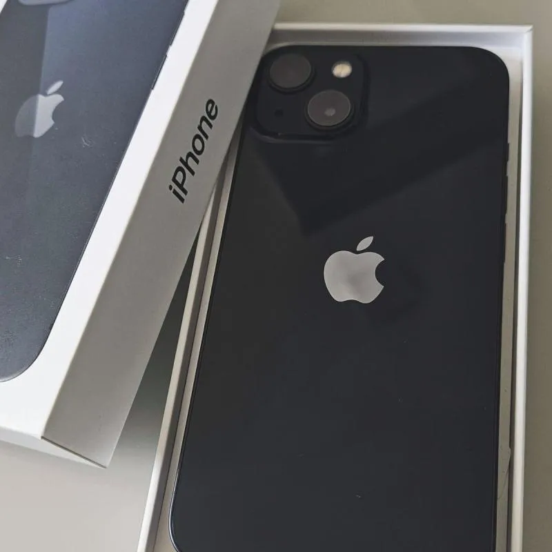 Imagem da campanha IPhone 13 128gb ou 3 mil no pix