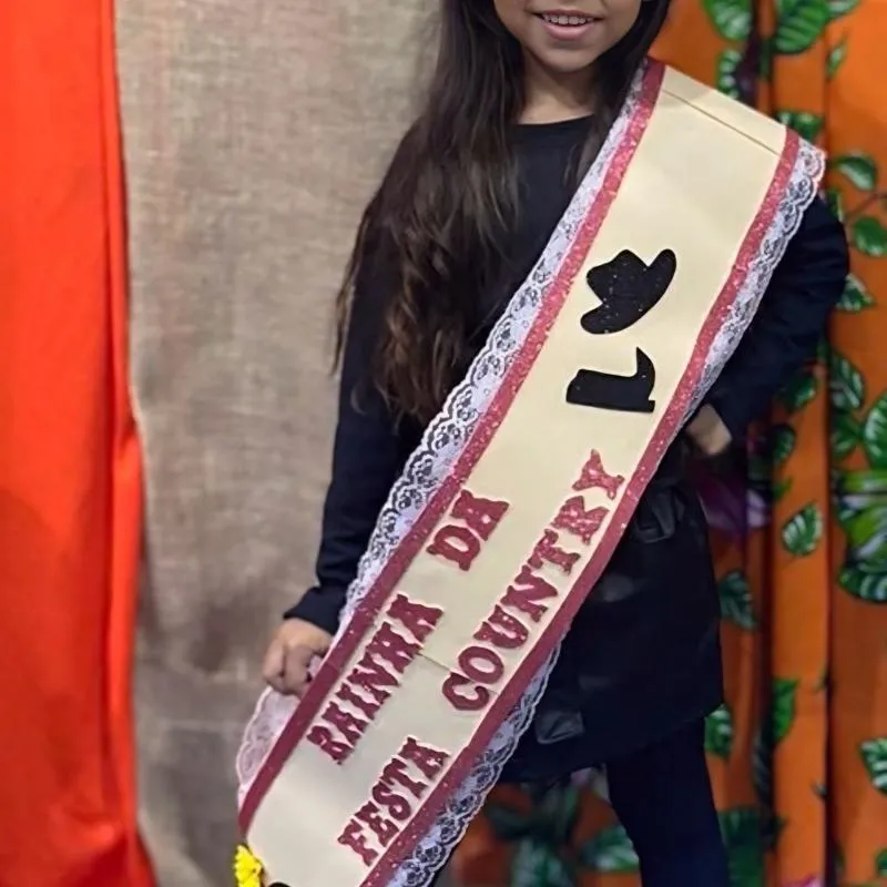 Imagem da campanha Ajude a Maria Laura a continuar Rainha da Festa Country! 👑💃