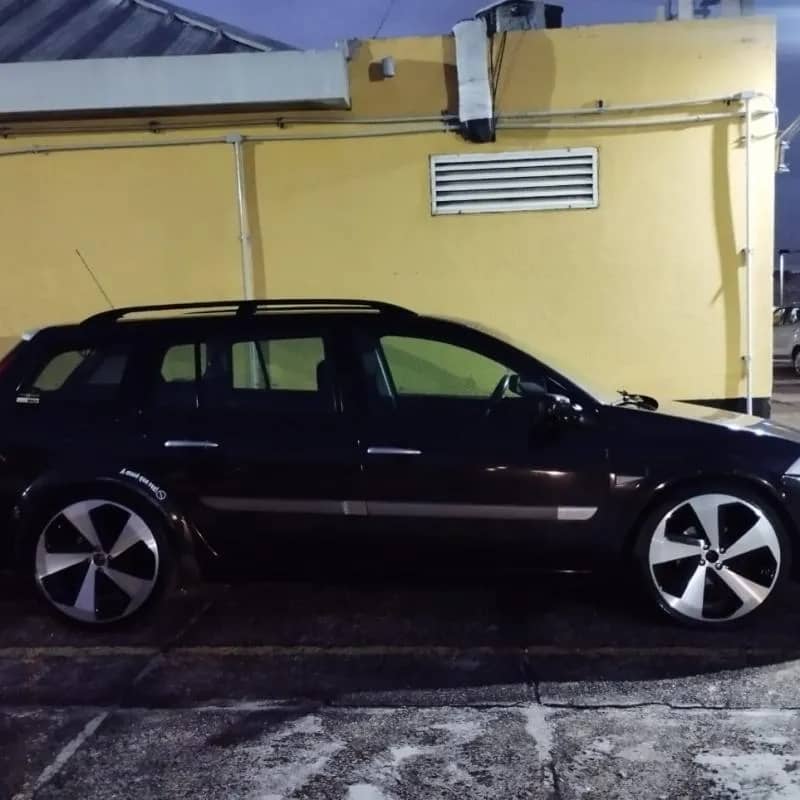 Imagem da campanha Megane Grand Tuor 2007 / aro20"