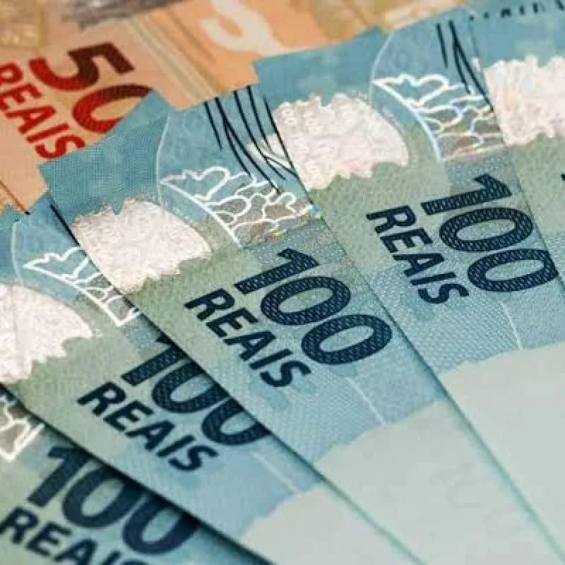 Imagem da campanha 700 Reais no Pix