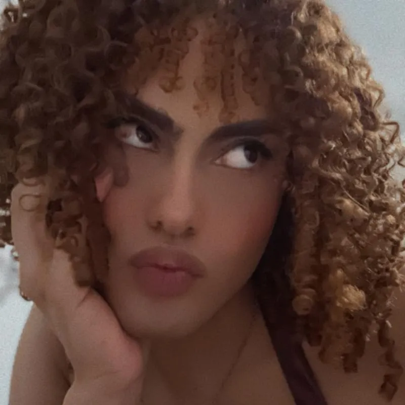 Imagem da campanha S Esmola da Orianne