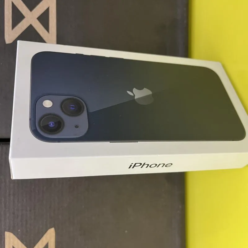 Imagem da campanha iPhone 13