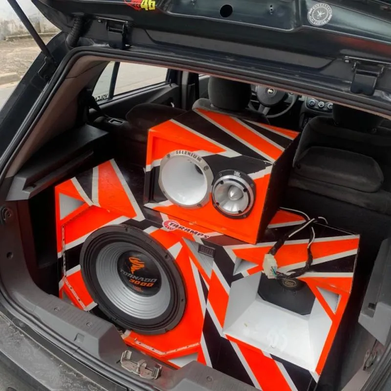 Imagem da campanha Som automotivo