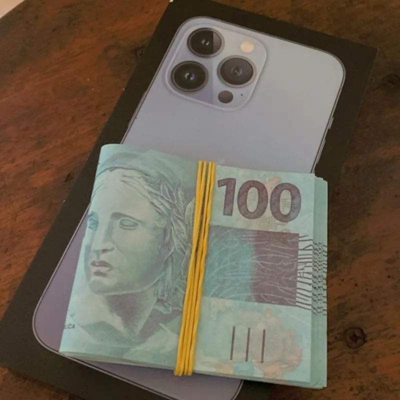 Imagem da campanha iPhone 13 Pro Max +2M!L Reais ou 4M!L no pix