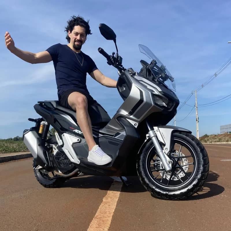 Imagem da campanha Honda ADV 2023