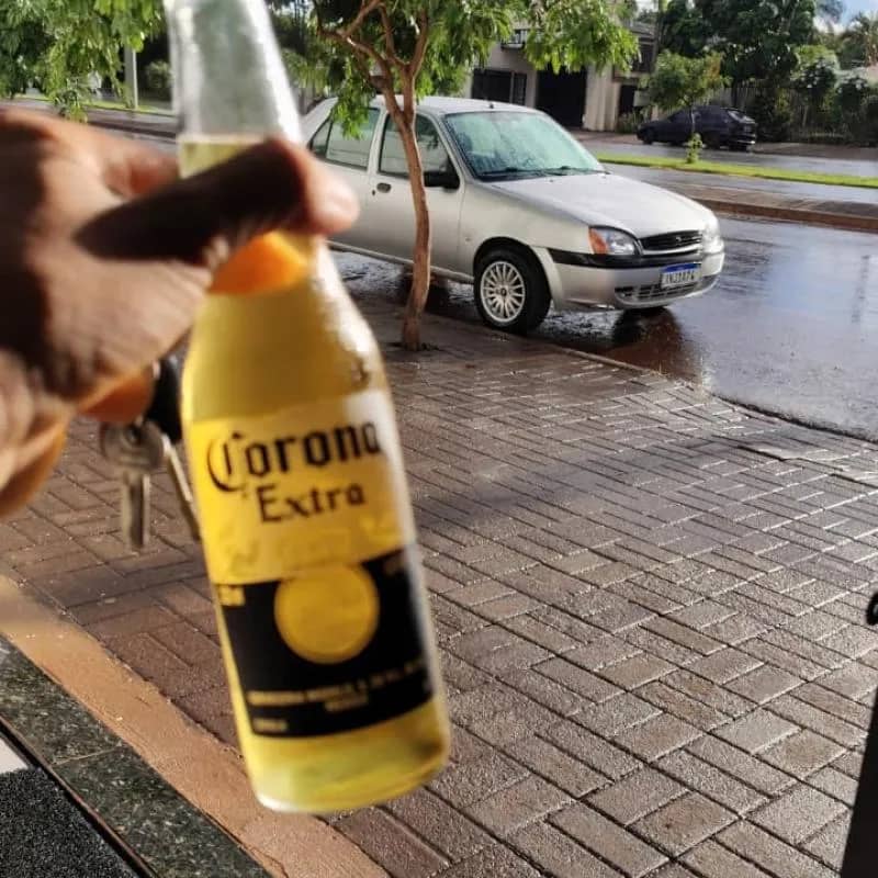 Imagem da campanha Fiesta 2004