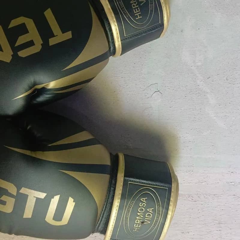 Imagem da campanha Luva de boxe 16on