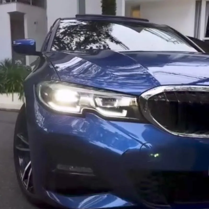 Imagem da campanha Bmw 320 azul