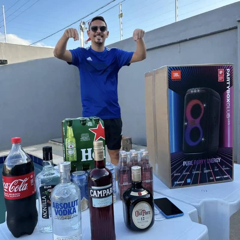 Imagem da campanha PARTY BOX CLUB 120 + vários bilhetes premiados