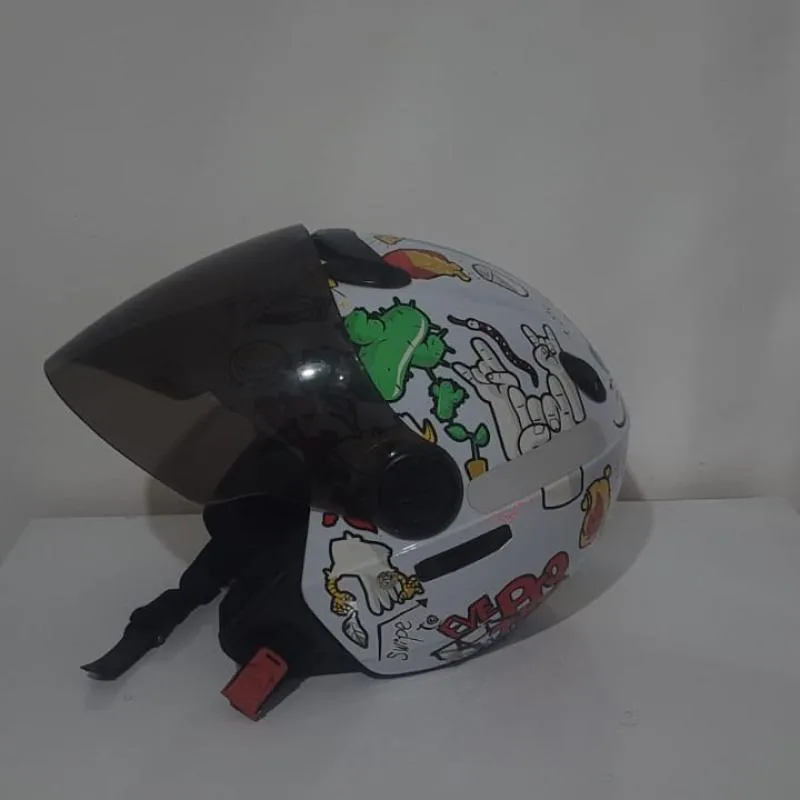 Imagem da campanha Capacete pro tork (eye protect) + viseira de brinde