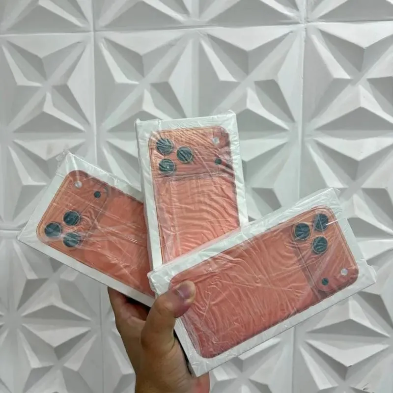 Imagem da campanha IPHONE 17 PRO MAX OU 15 MIL NO PIX