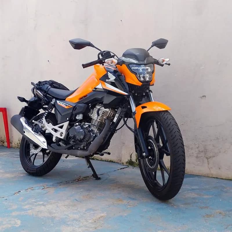 Imagem da campanha TITAN 160 2025 LARANJA