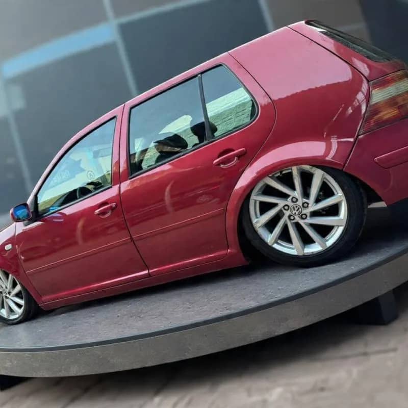 Imagem da campanha Ação entre amigos