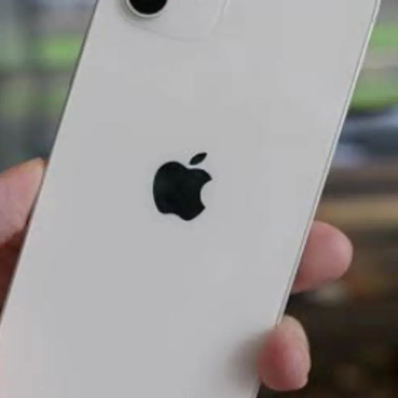 Imagem da campanha m vocês estão levando iPhone 12 para casa esse novo a caixa aguardo minha ligação🫵🏼📞 isso tudo é pra um ganhador