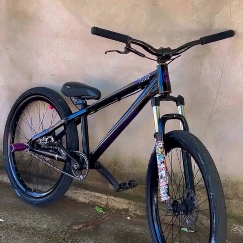 Imagem da campanha Bik Gios DJ