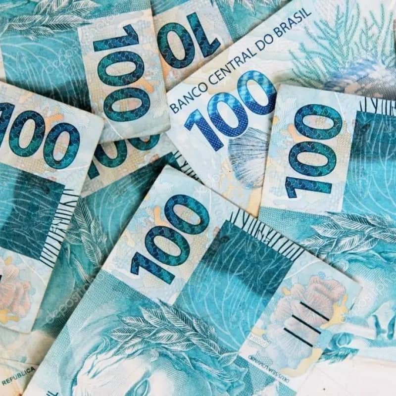 Imagem da campanha VALENDO 100 no Pix