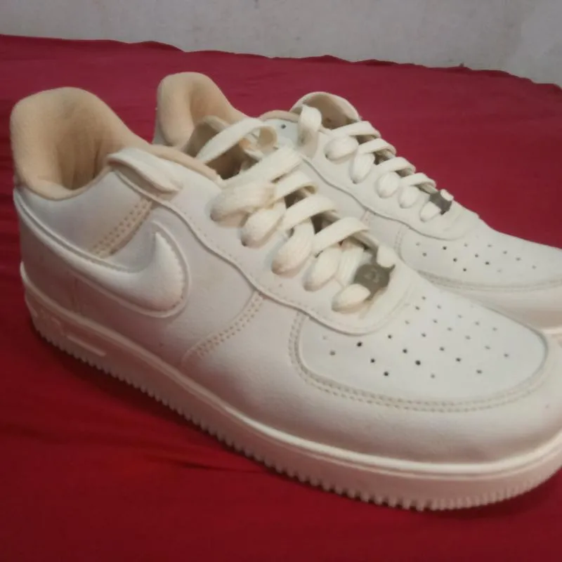 Imagem da campanha Rifa tênis Nike cor bege